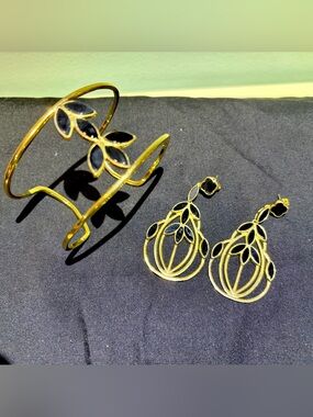 Gold-Tone Leaf Cuff Bracelet and Drop Earrings Set With Black Enamel Accents